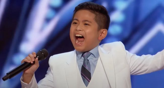 Simon Says 10-Yr-Old’s Rendition of ‘All By Myself’ Gave Him Goosebumps ...
